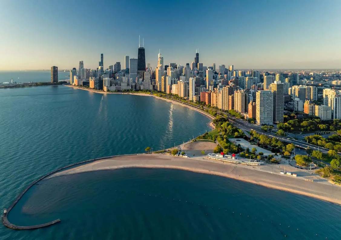 Exploring the Windy City Wonders: My Chicago Itinerary