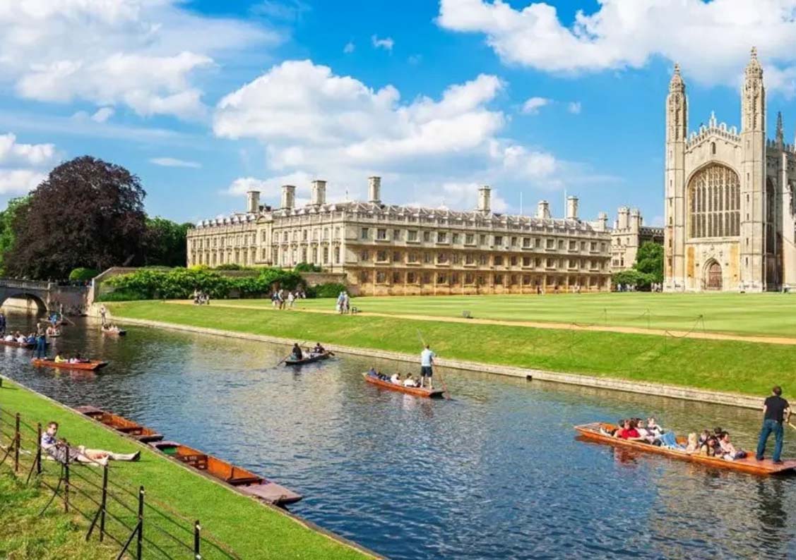 A Four-Day Sojourn in Cambridge: Exploring the Charms of Academia and History